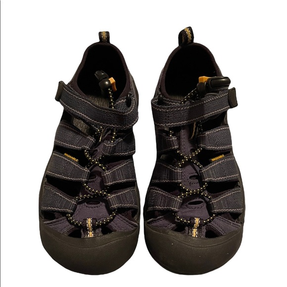 KEEN SHOES - Picture 1 of 7